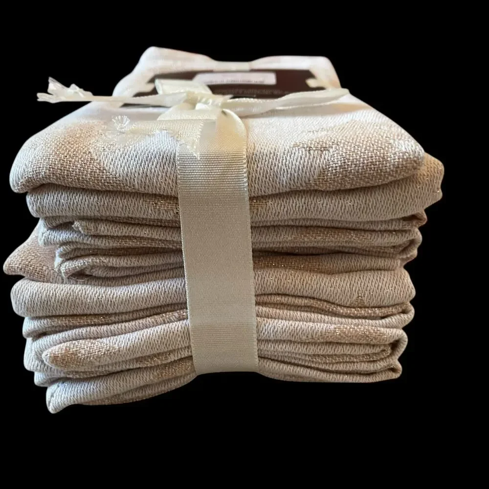 Tahari Christmas Tree Dinner Napkins 18x18 Set of 8 Pink Holiday Shimmer New
